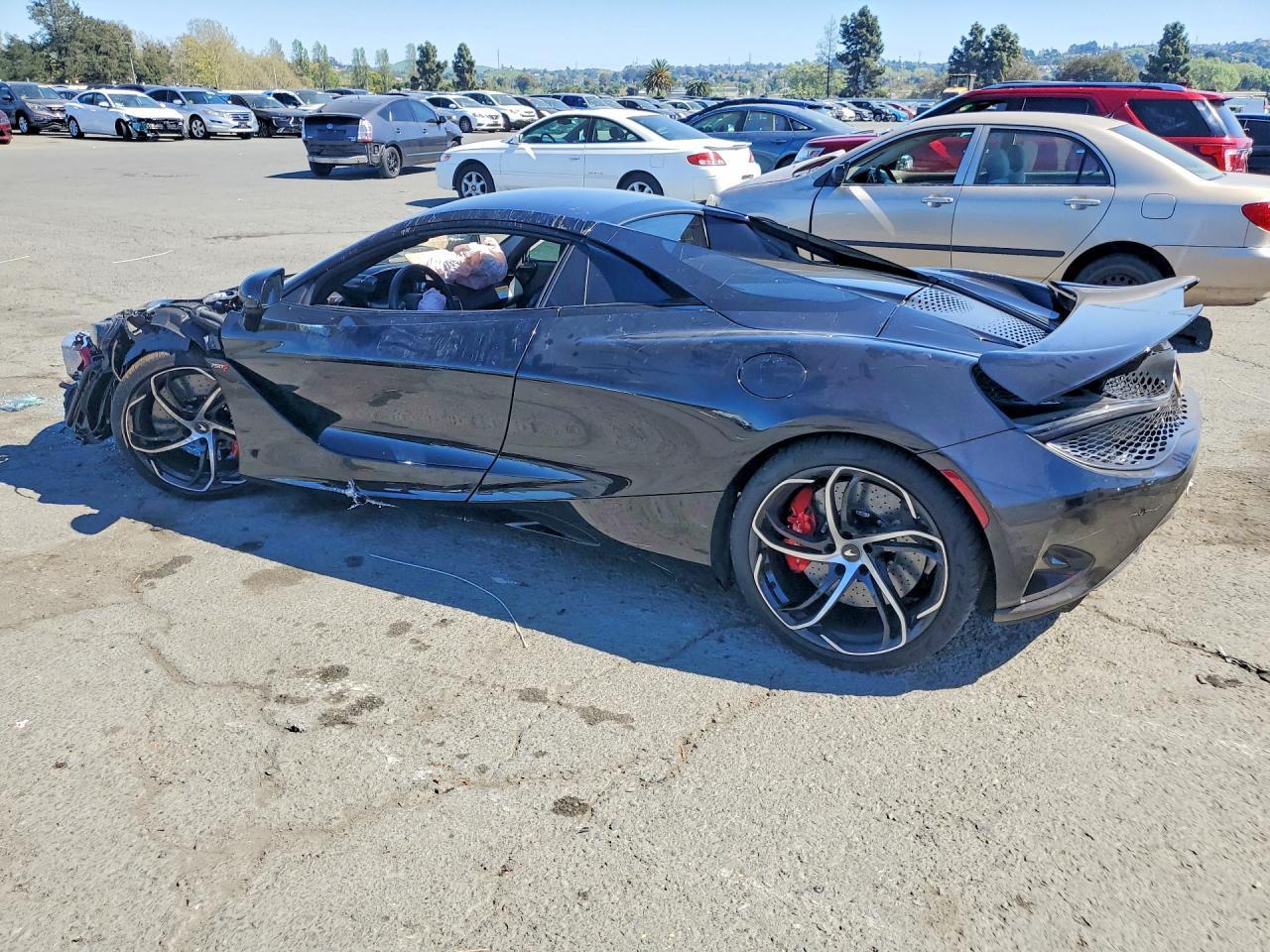 2024 Mclaren Automotive 750S - zdjęcie 2