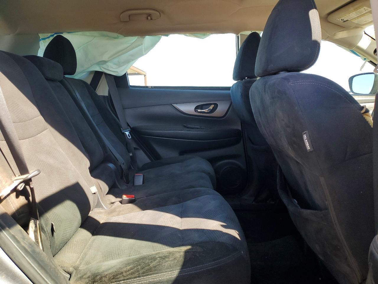 2016 Nissan Rogue S - zdjęcie 11