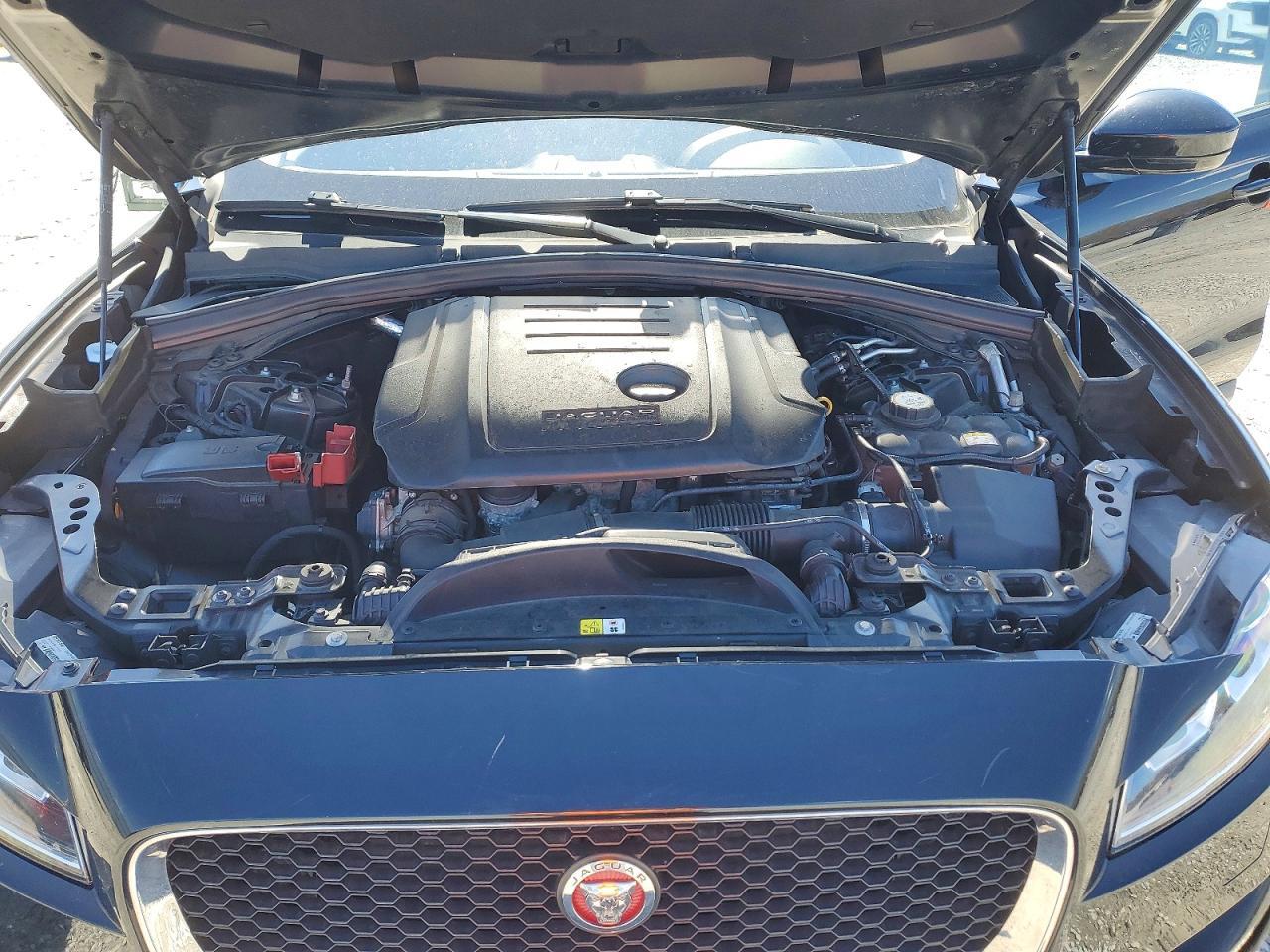 2018 Jaguar F-Pace Premium - zdjęcie 12