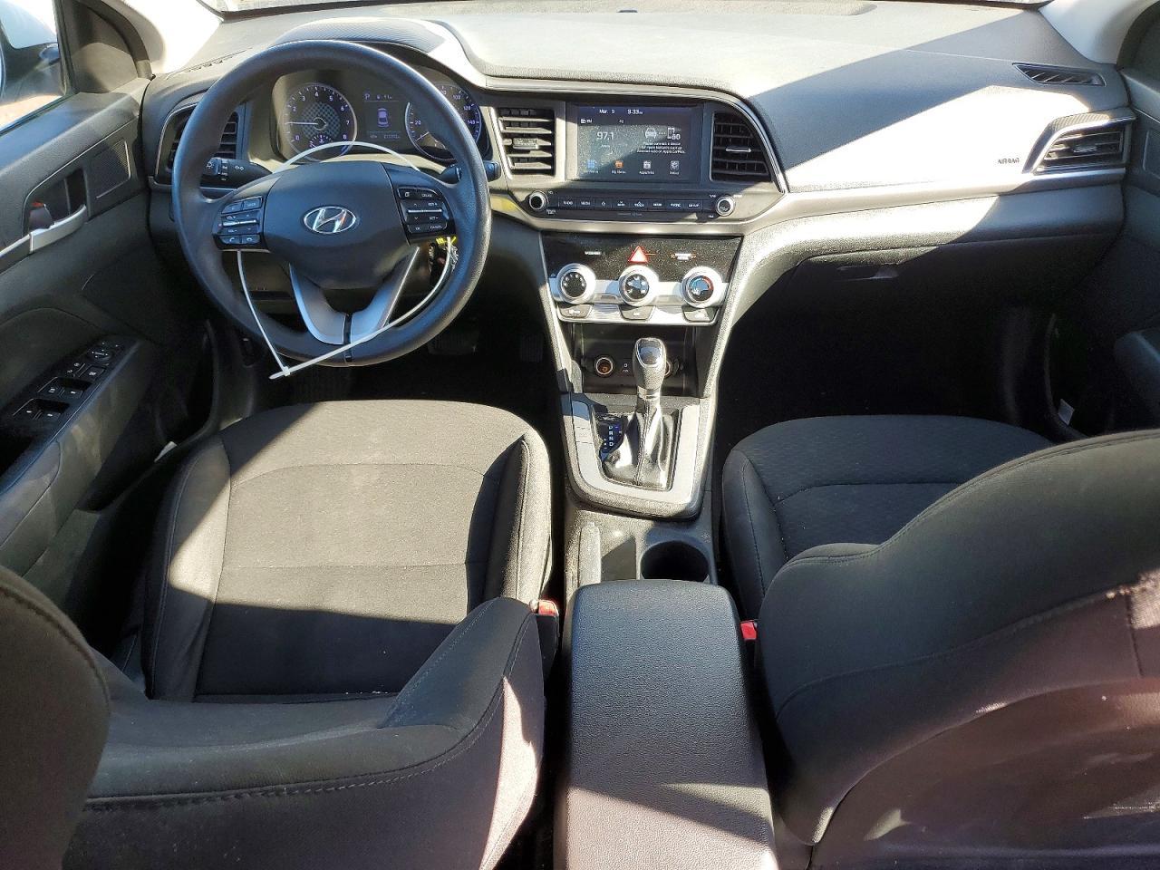 2019 Hyundai Elantra Sel - zdjęcie 8