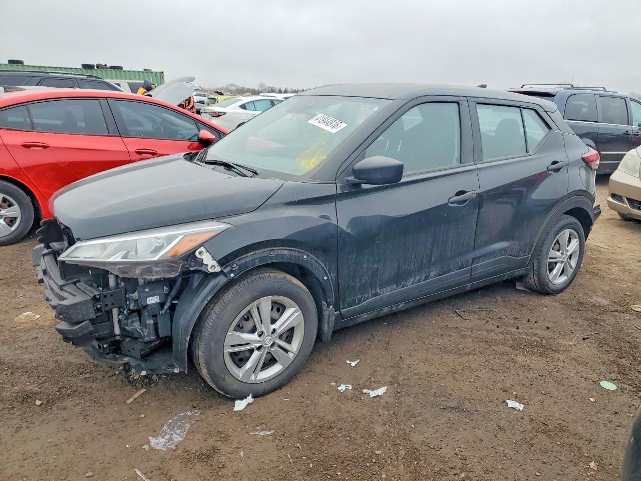 2021 Nissan Kicks S - zdjęcie główne