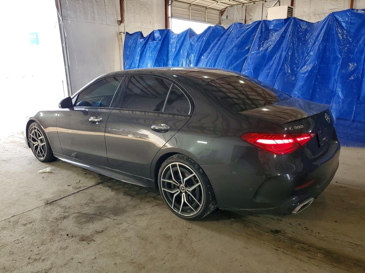 2022 Mercedes-Benz C 300 - zdjęcie 2