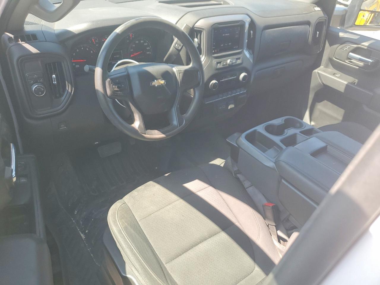 2022 Chevrolet Silverado C2500 Heavy Duty - zdjęcie 8