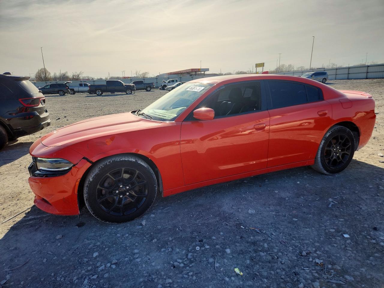 2016 Dodge Charger Sxt - zdjęcie główne