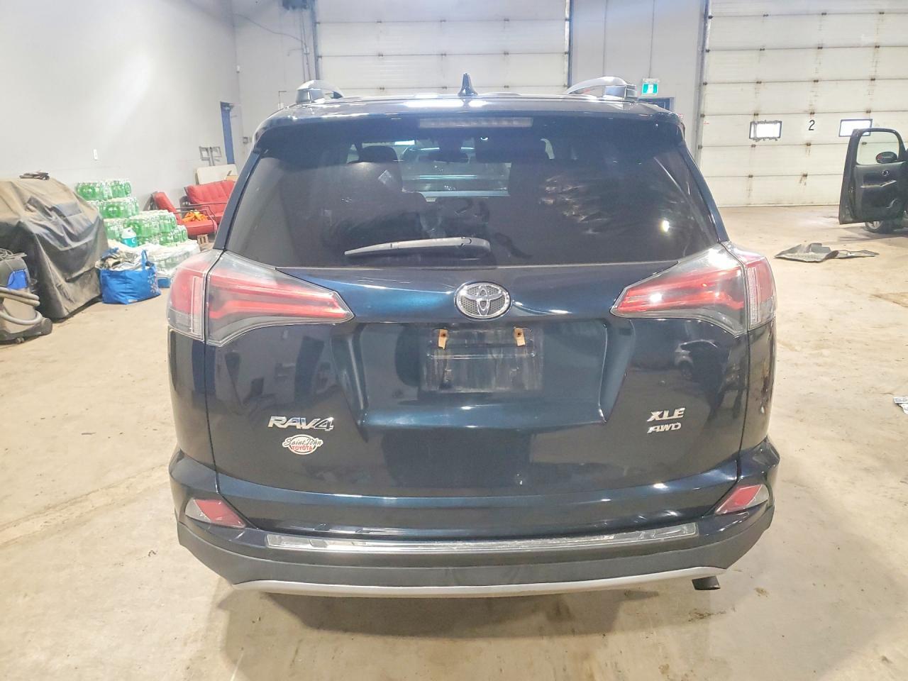 2017 Toyota Rav4 Xle - zdjęcie 6