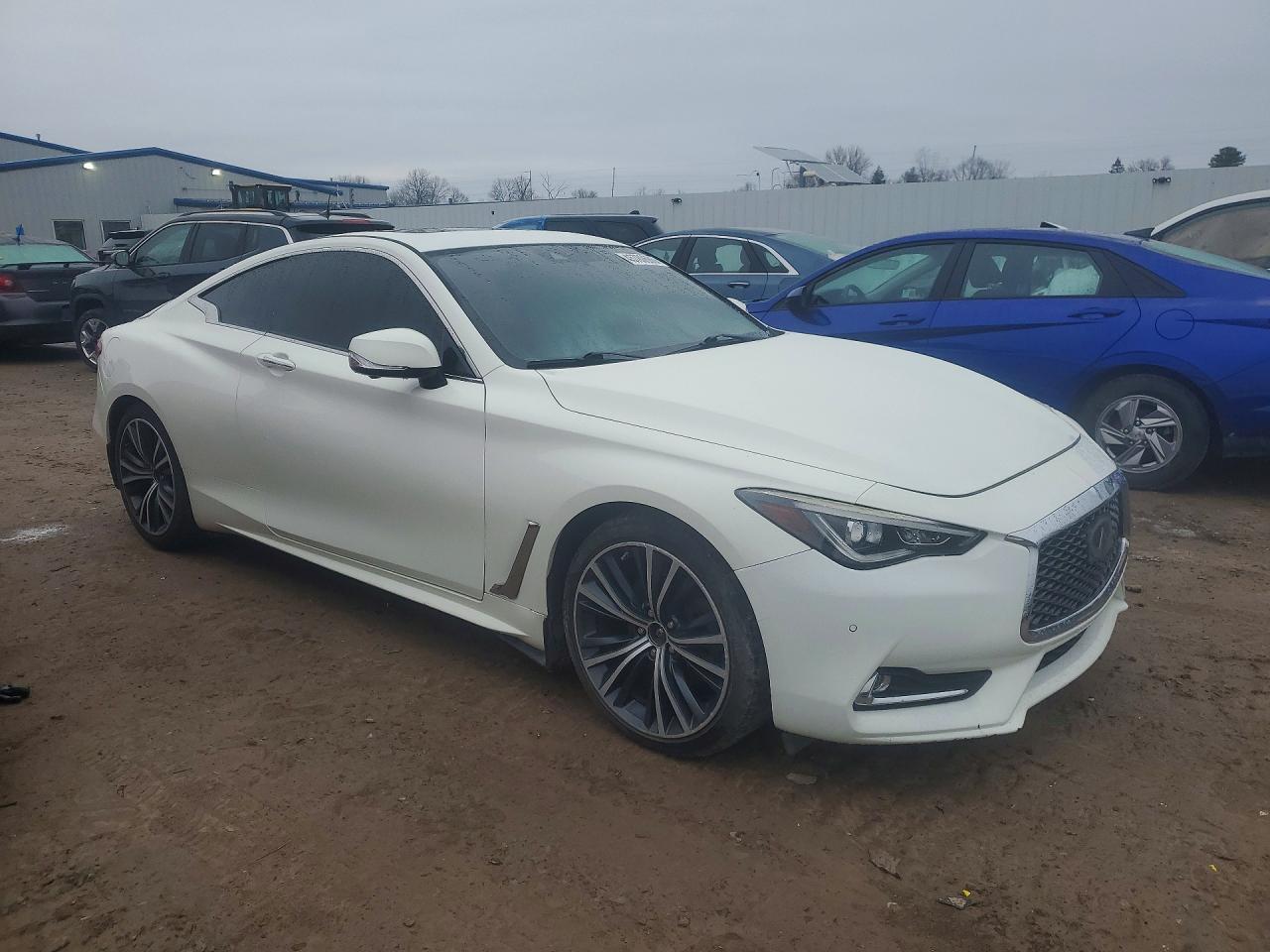 2017 Infiniti Q60 3.0T Premium - zdjęcie 4