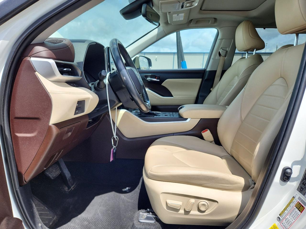 2021 Toyota Highlander Xle - zdjęcie 7