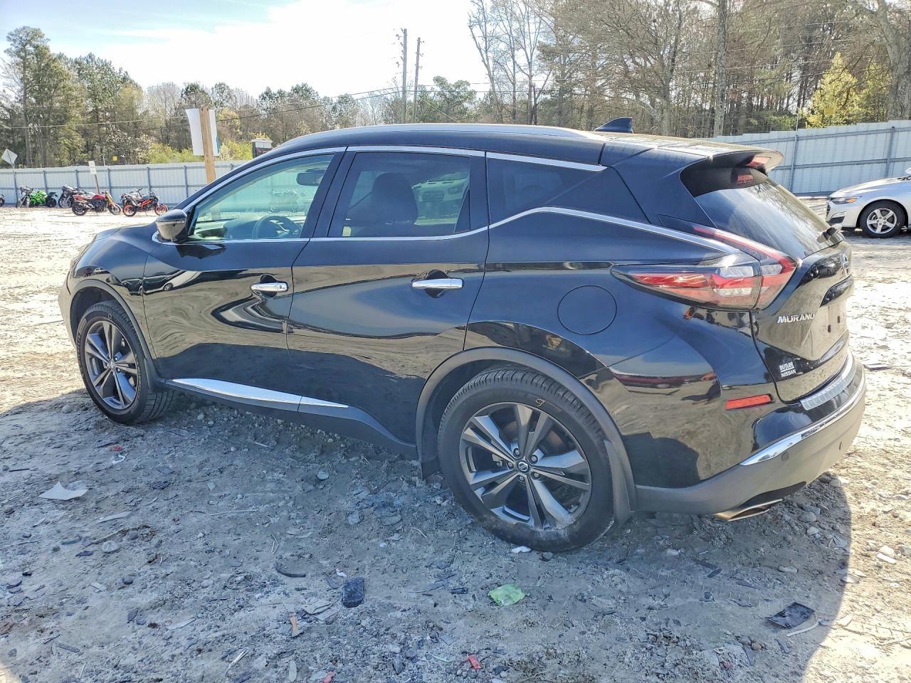 2020 Nissan Murano Platinum - zdjęcie 2