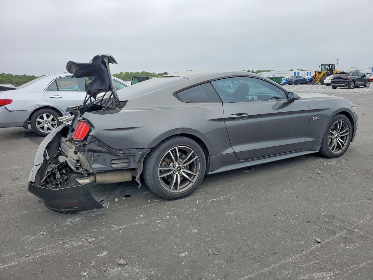 2017 Ford Mustang Gt - zdjęcie 3