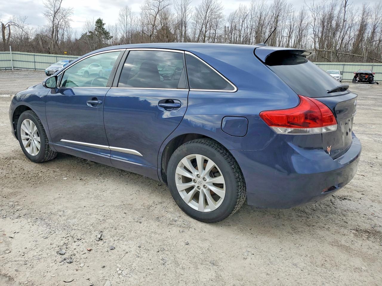2015 Toyota Venza Le - zdjęcie 2