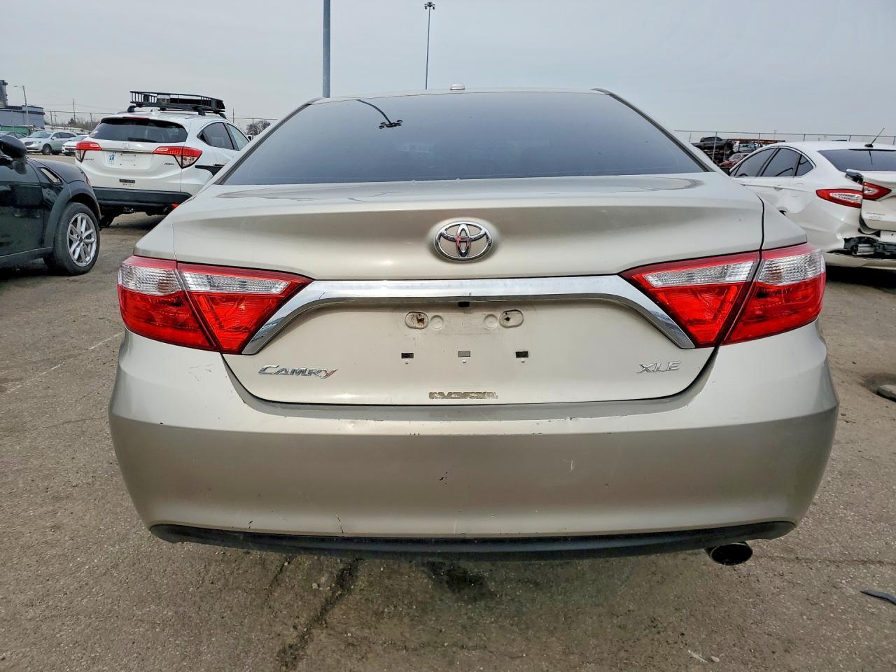 2017 Toyota Camry Xle - zdjęcie 6