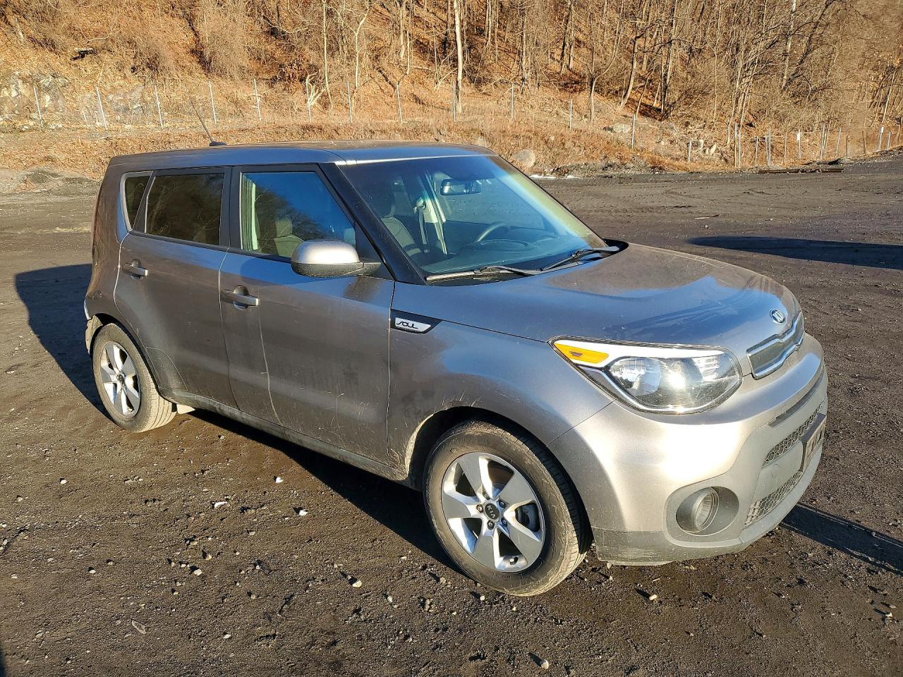 2018 Kia Soul Base - zdjęcie 4