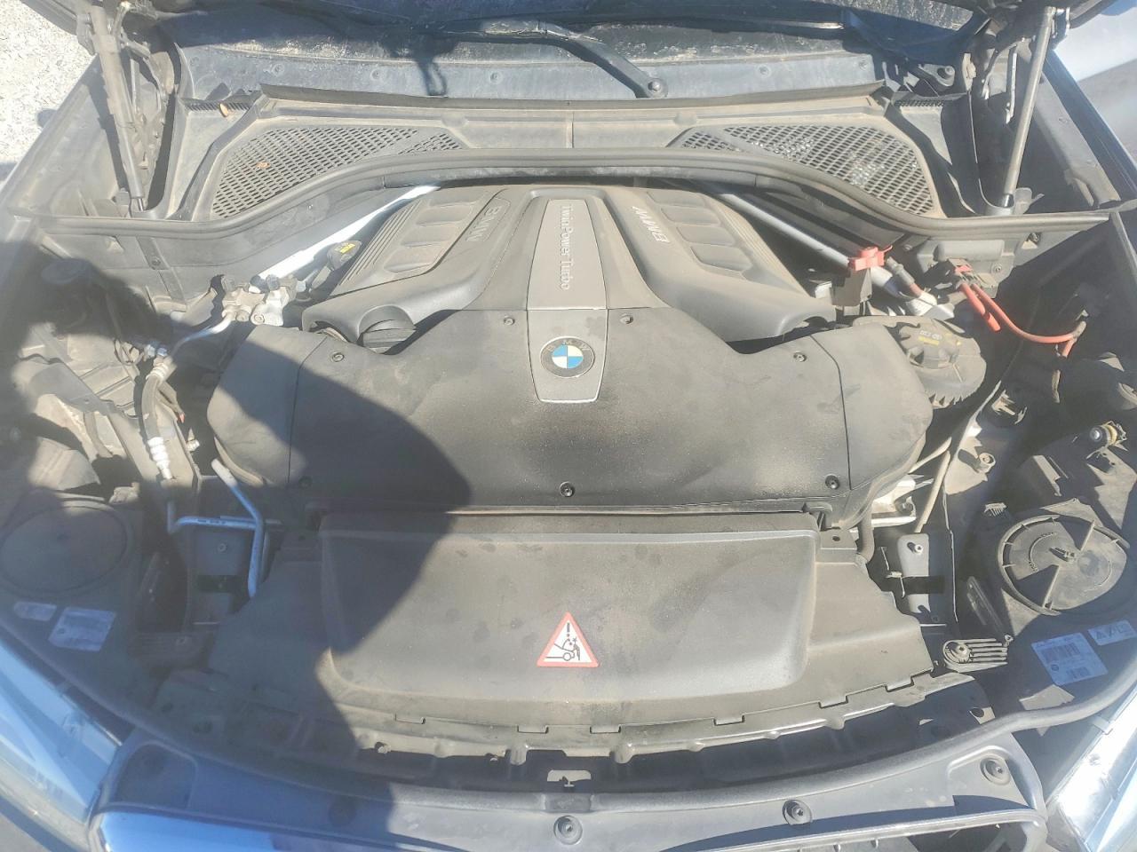2016 BMW X5 xDrive50I - zdjęcie 12