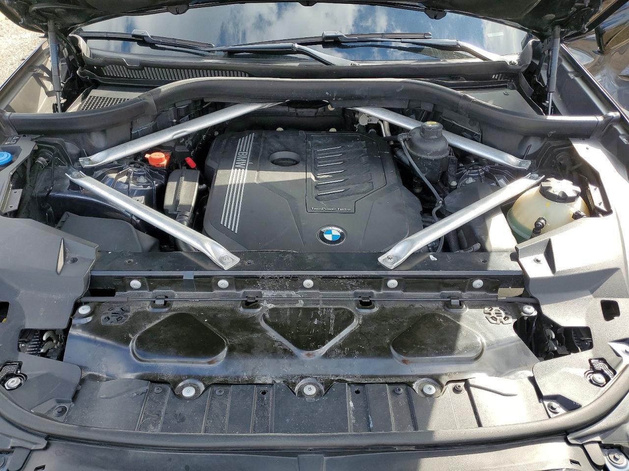 2020 BMW X5 xDrive40I - zdjęcie 12