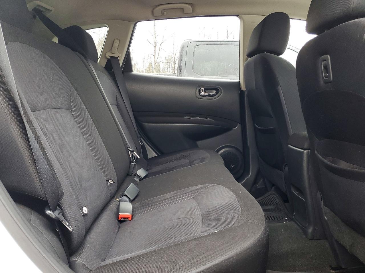 2013 Nissan Rogue S - zdjęcie 11