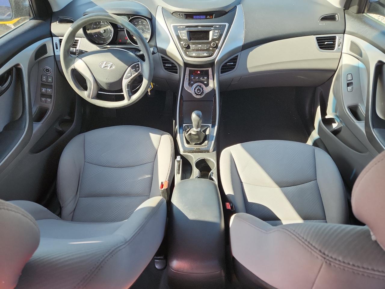 2013 Hyundai Elantra Gls - zdjęcie 8