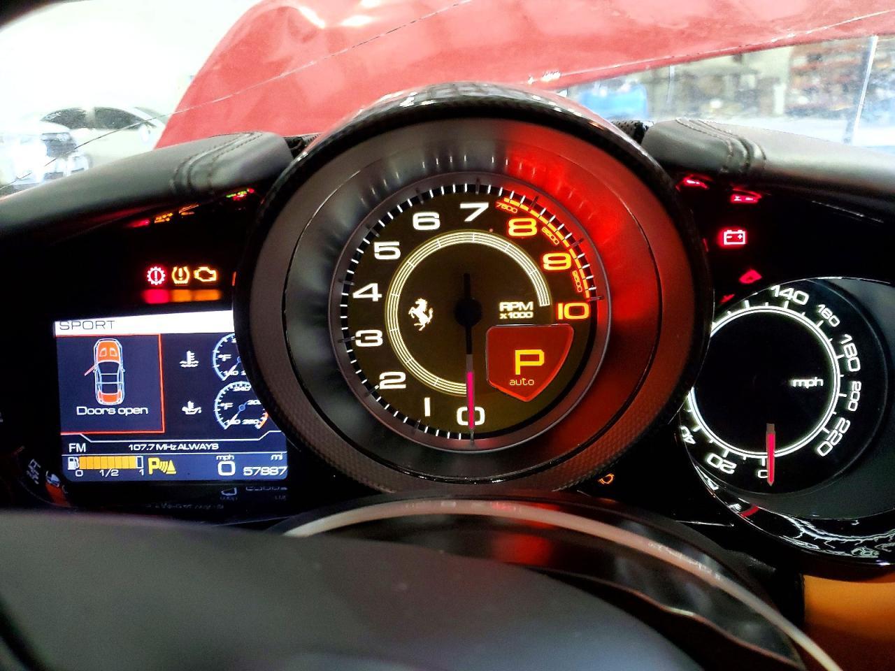 2015 Ferrari California T - zdjęcie 9