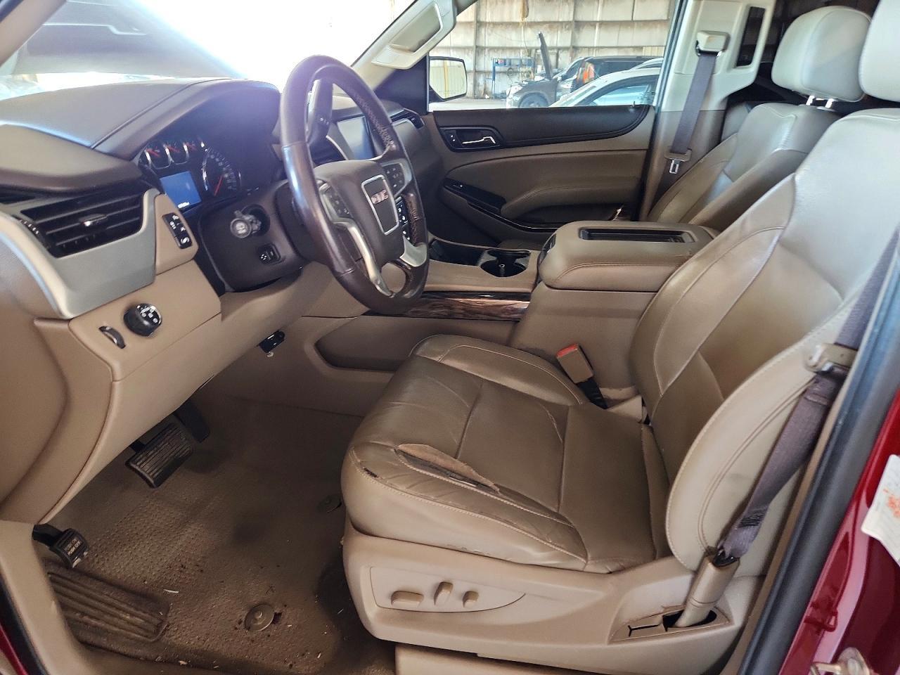 2019 GMC Yukon Xl C1500 Slt - zdjęcie 7