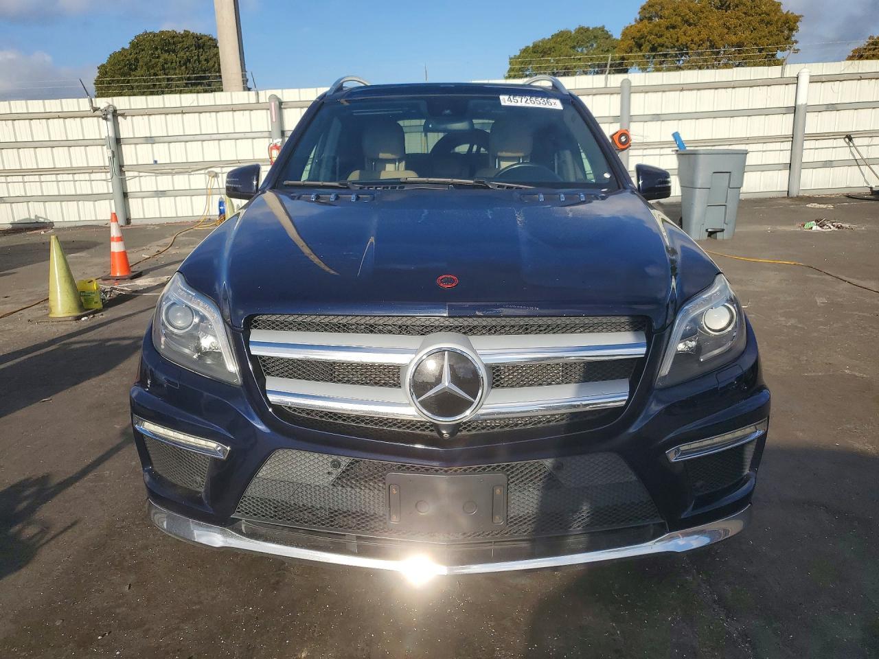 2015 Mercedes-Benz Gl 550 4Matic - zdjęcie 5