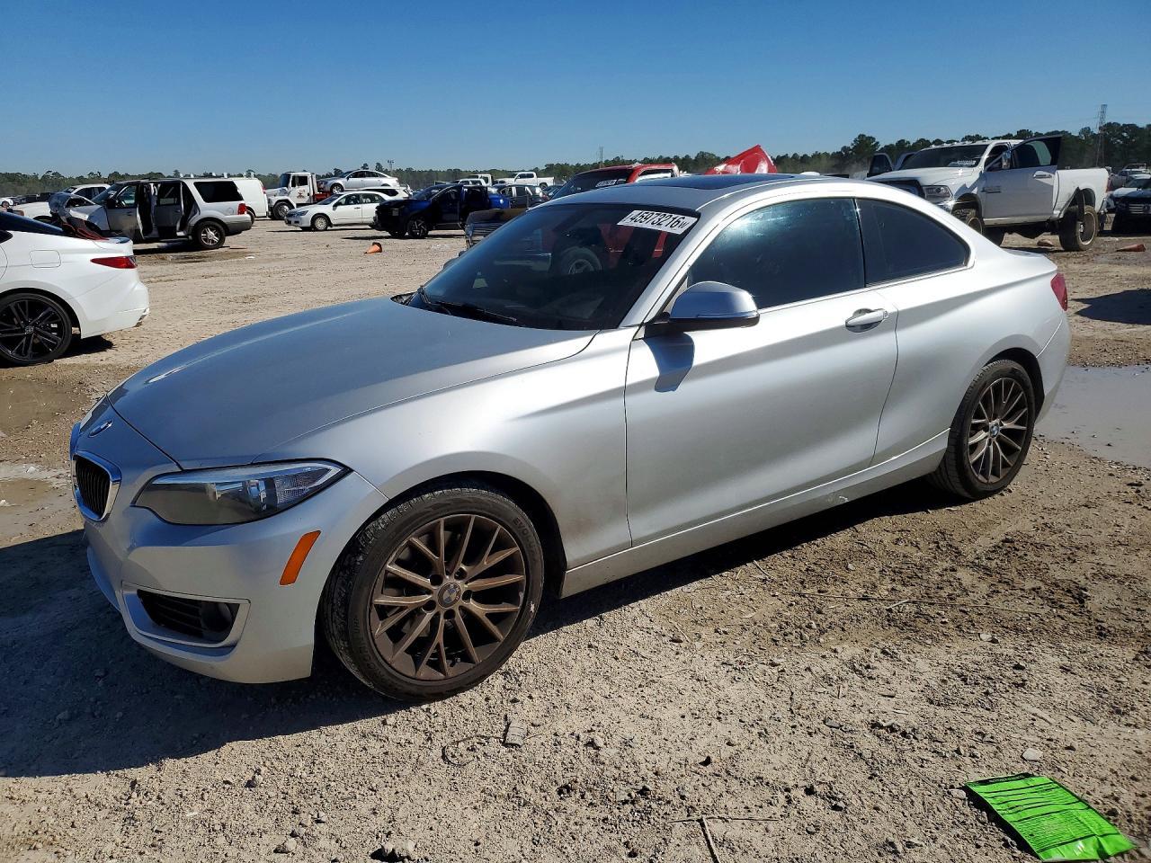 2015 BMW 228 I - zdjęcie główne