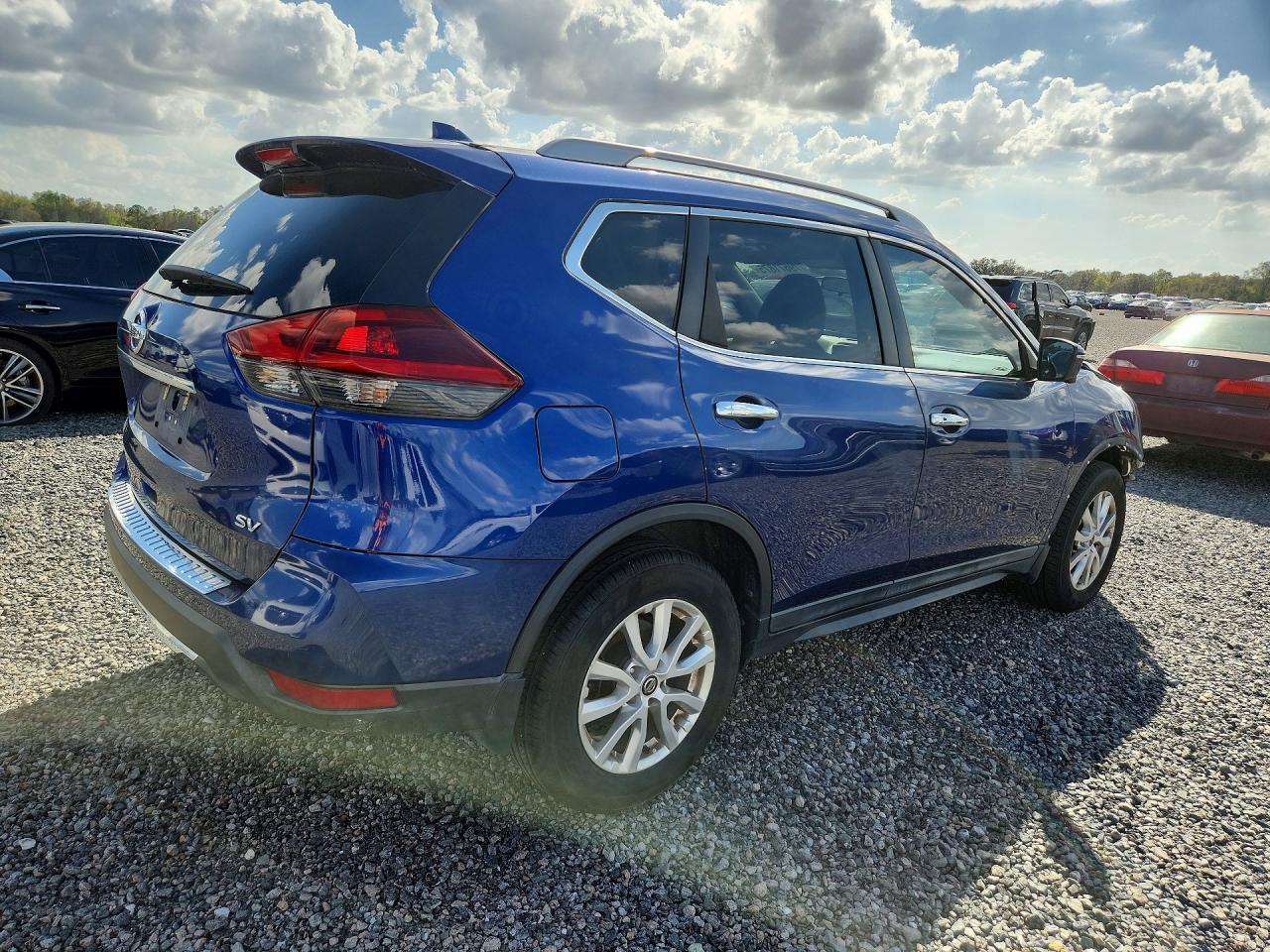 2018 Nissan Rogue S - zdjęcie 3