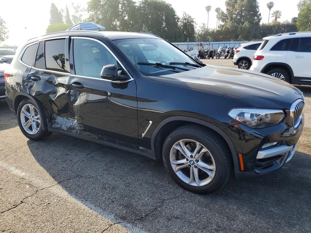 2019 BMW X3 Sdrive30I - zdjęcie 4