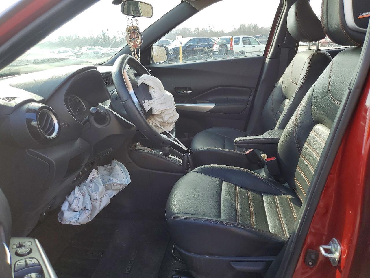 2020 Nissan Kicks Sr - zdjęcie 7