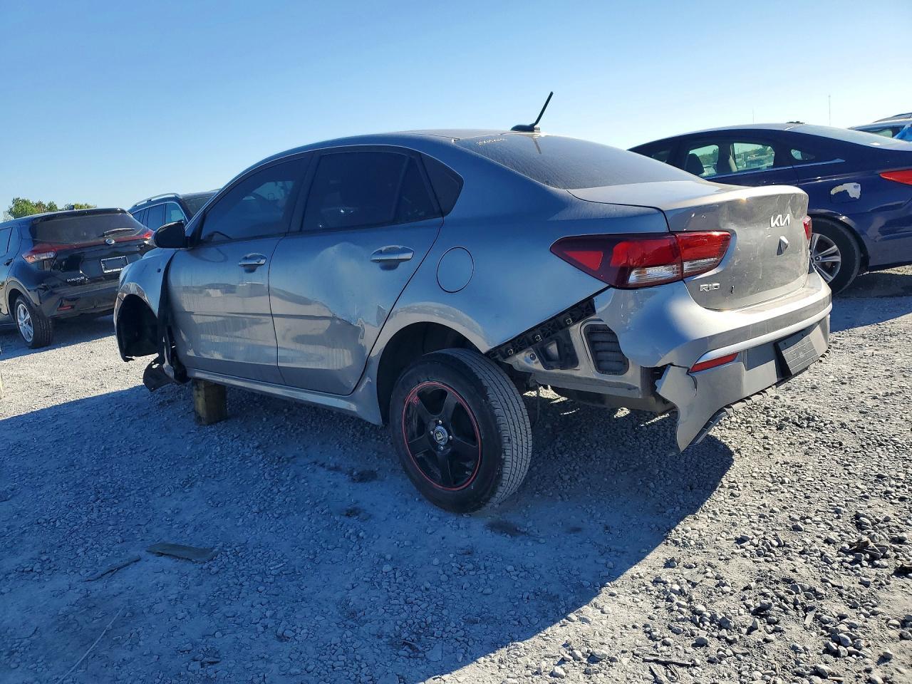 2023 Kia Rio S - zdjęcie 2