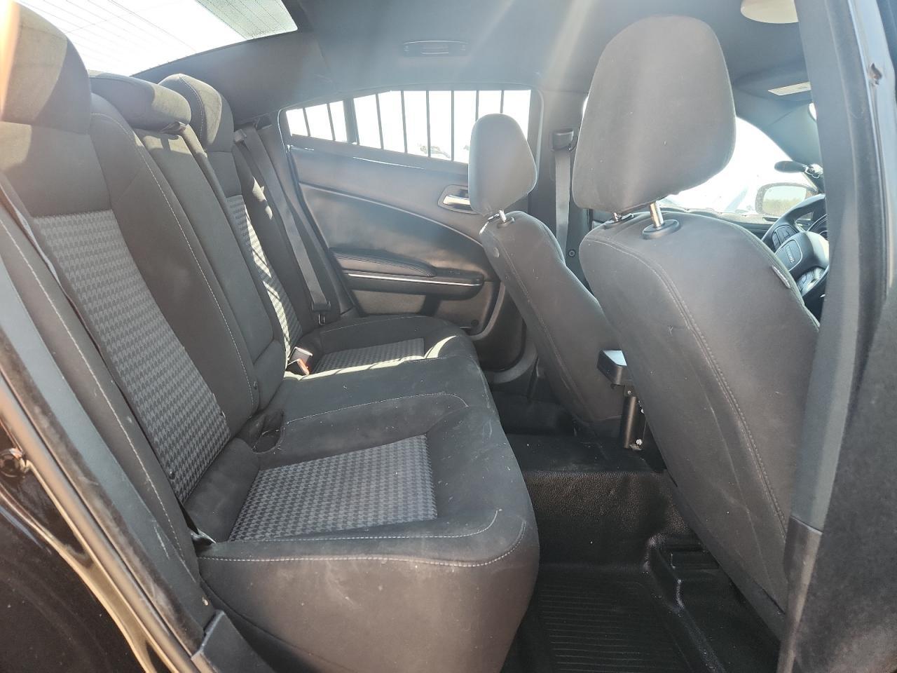 2016 Dodge Charger Police - zdjęcie 10