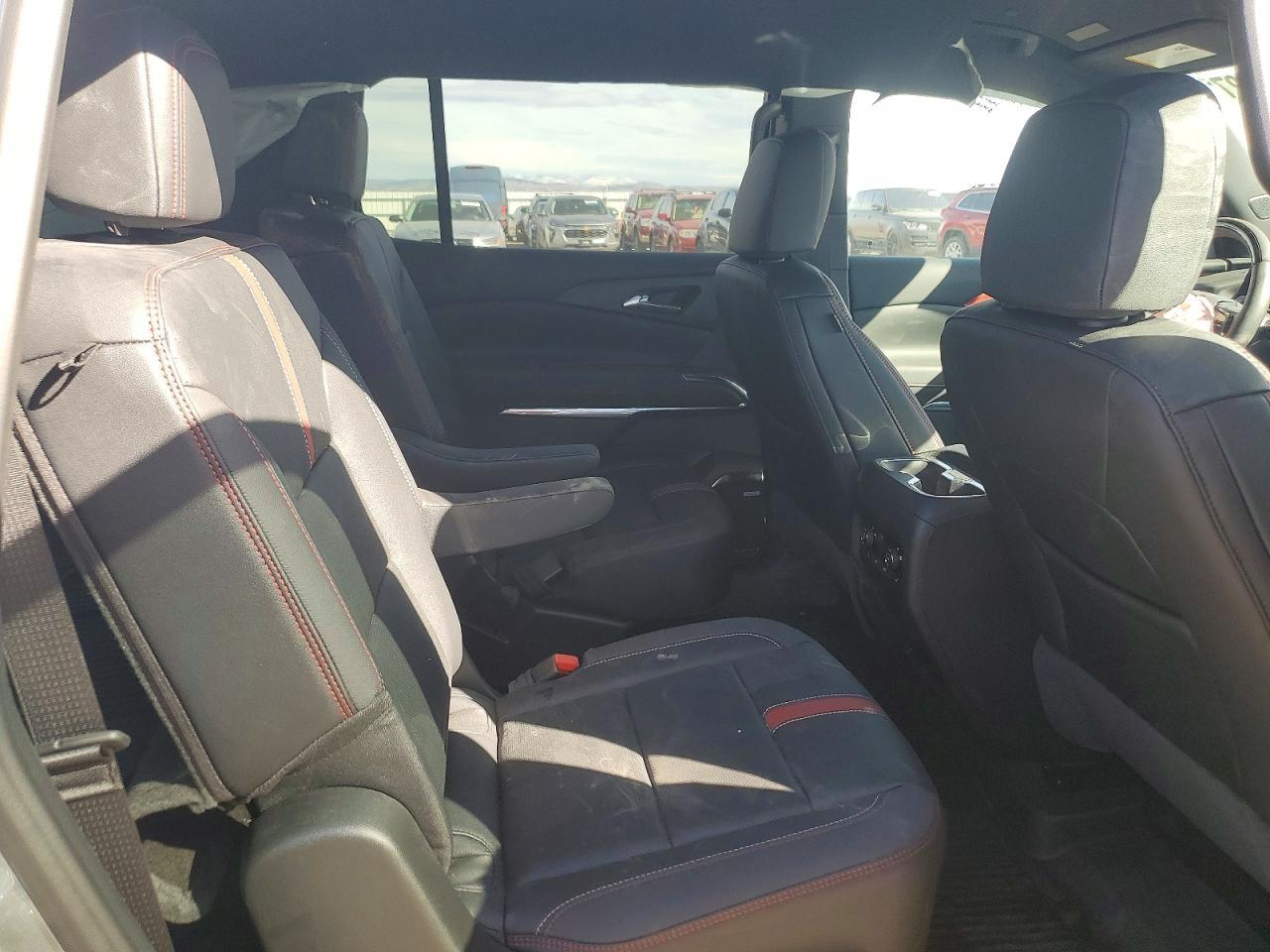 2026 Chevrolet Traverse Rs - zdjęcie 10