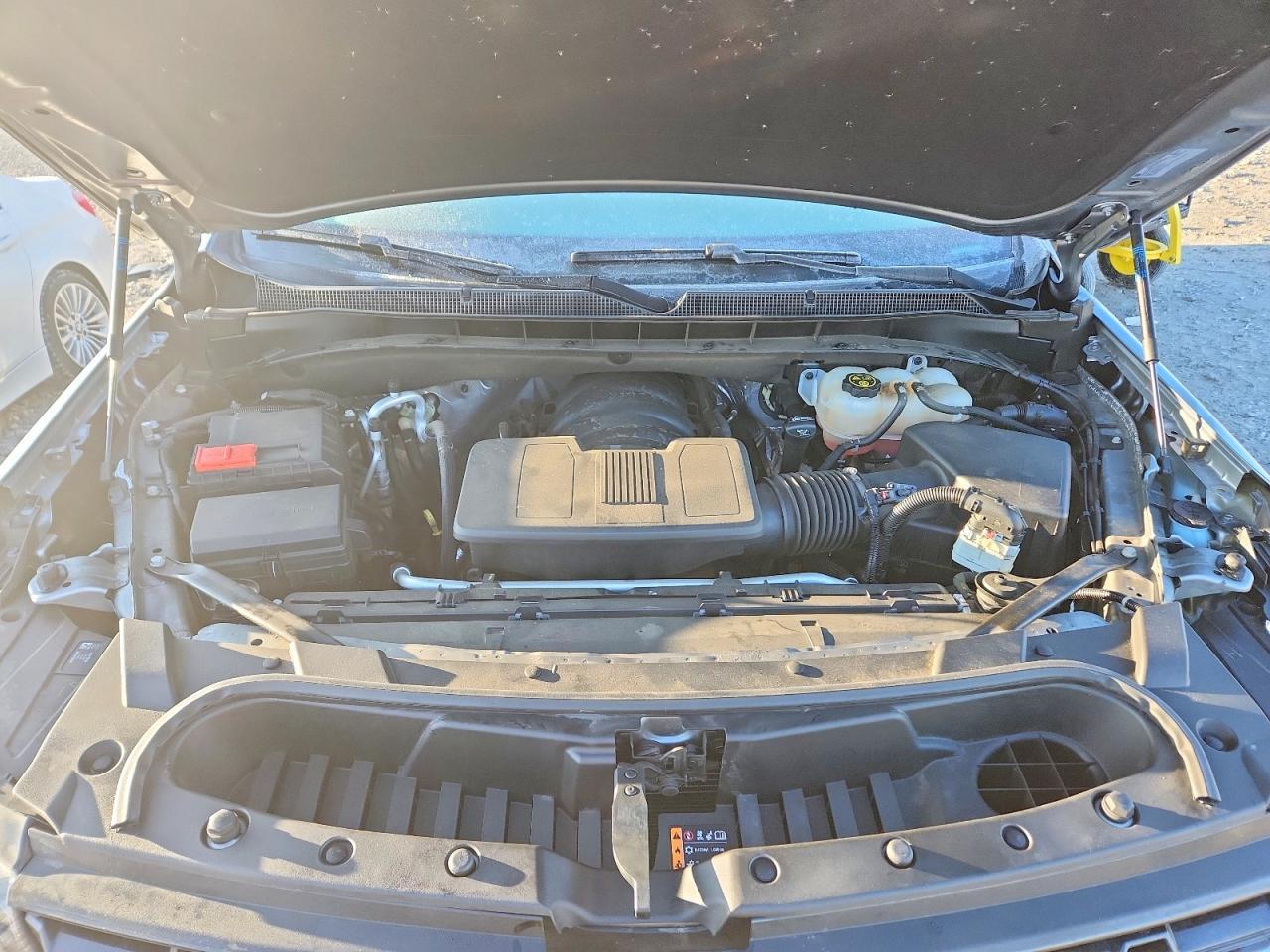 2023 Chevrolet Suburban K1500 Ls - zdjęcie 12