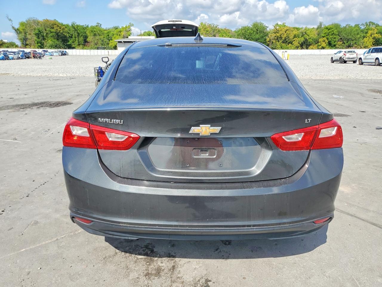2017 Chevrolet Malibu Lt - zdjęcie 6