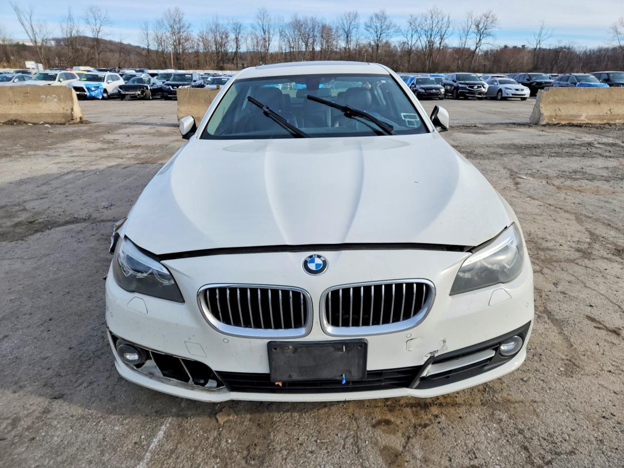 2016 BMW 528 Xi - zdjęcie 5
