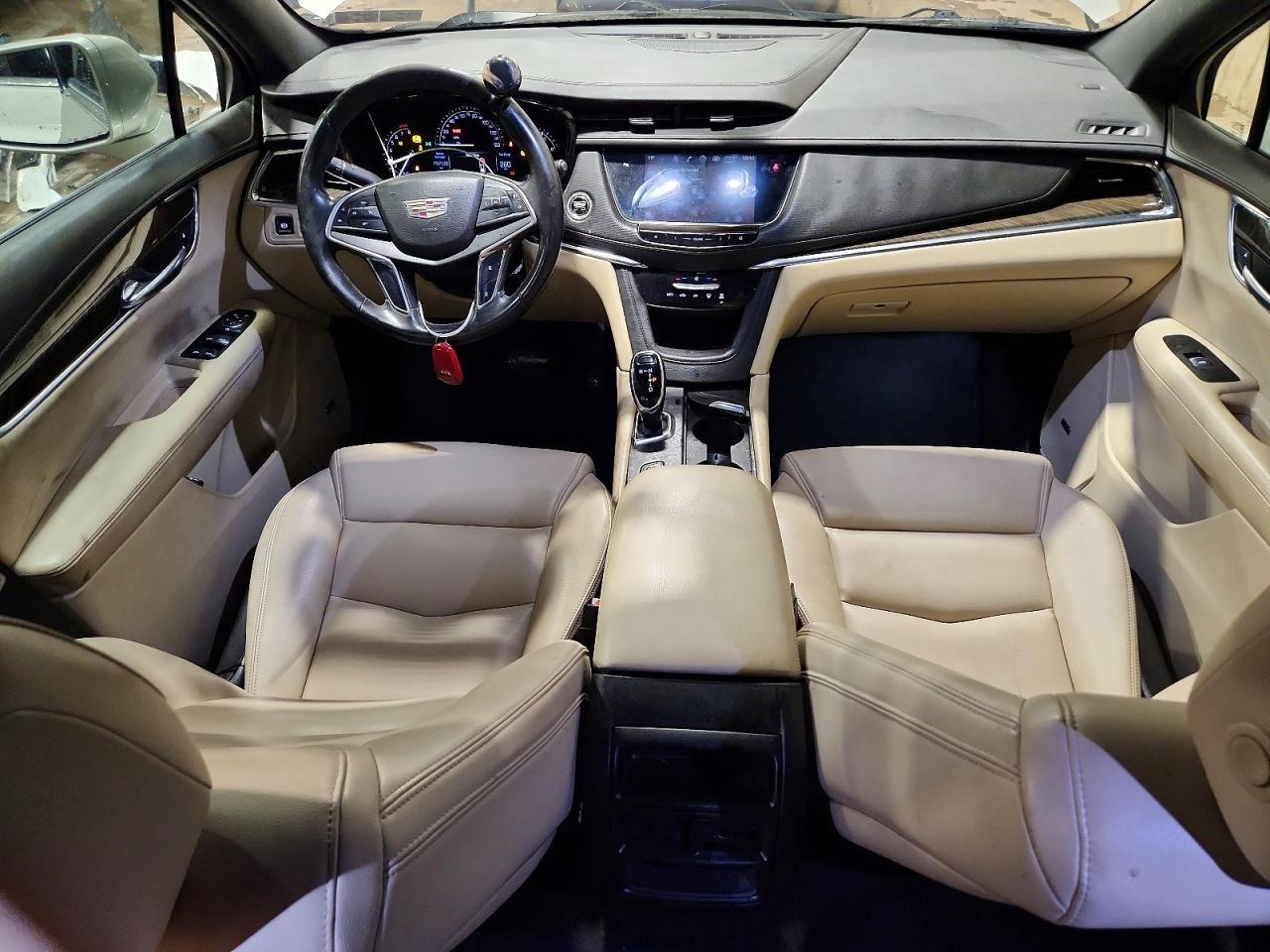 2017 Cadillac Xt5 - zdjęcie 8