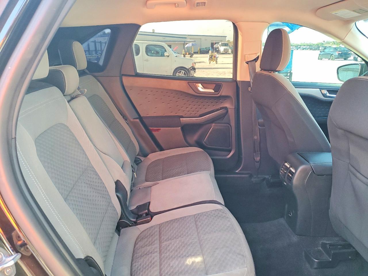 2020 Ford Escape Se - zdjęcie 11