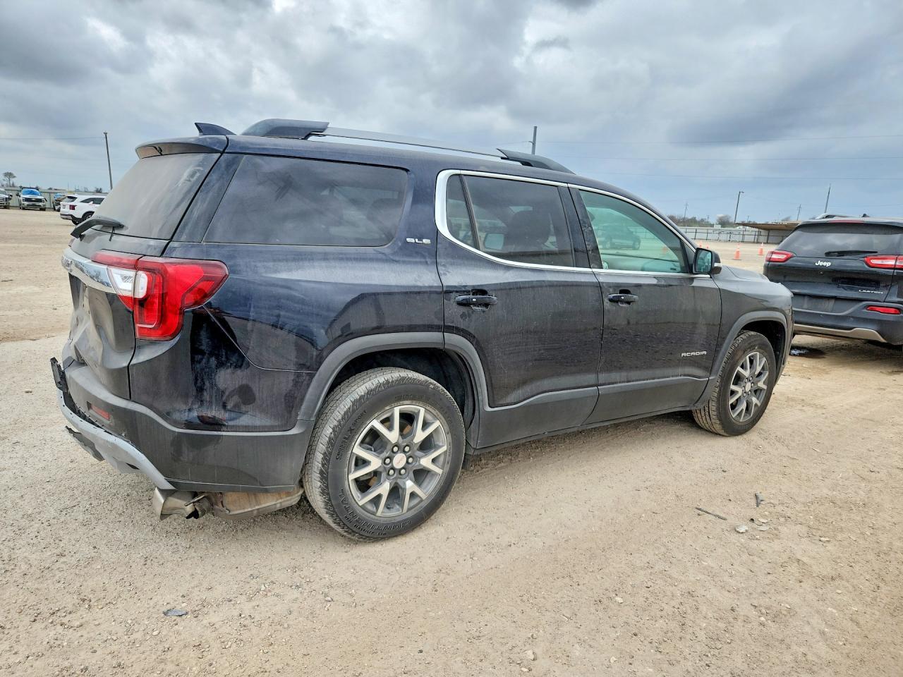 2021 GMC Acadia Sle - zdjęcie 3