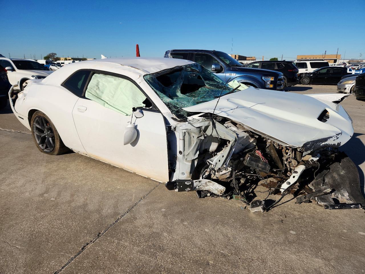 2020 Dodge Challenger - zdjęcie 4