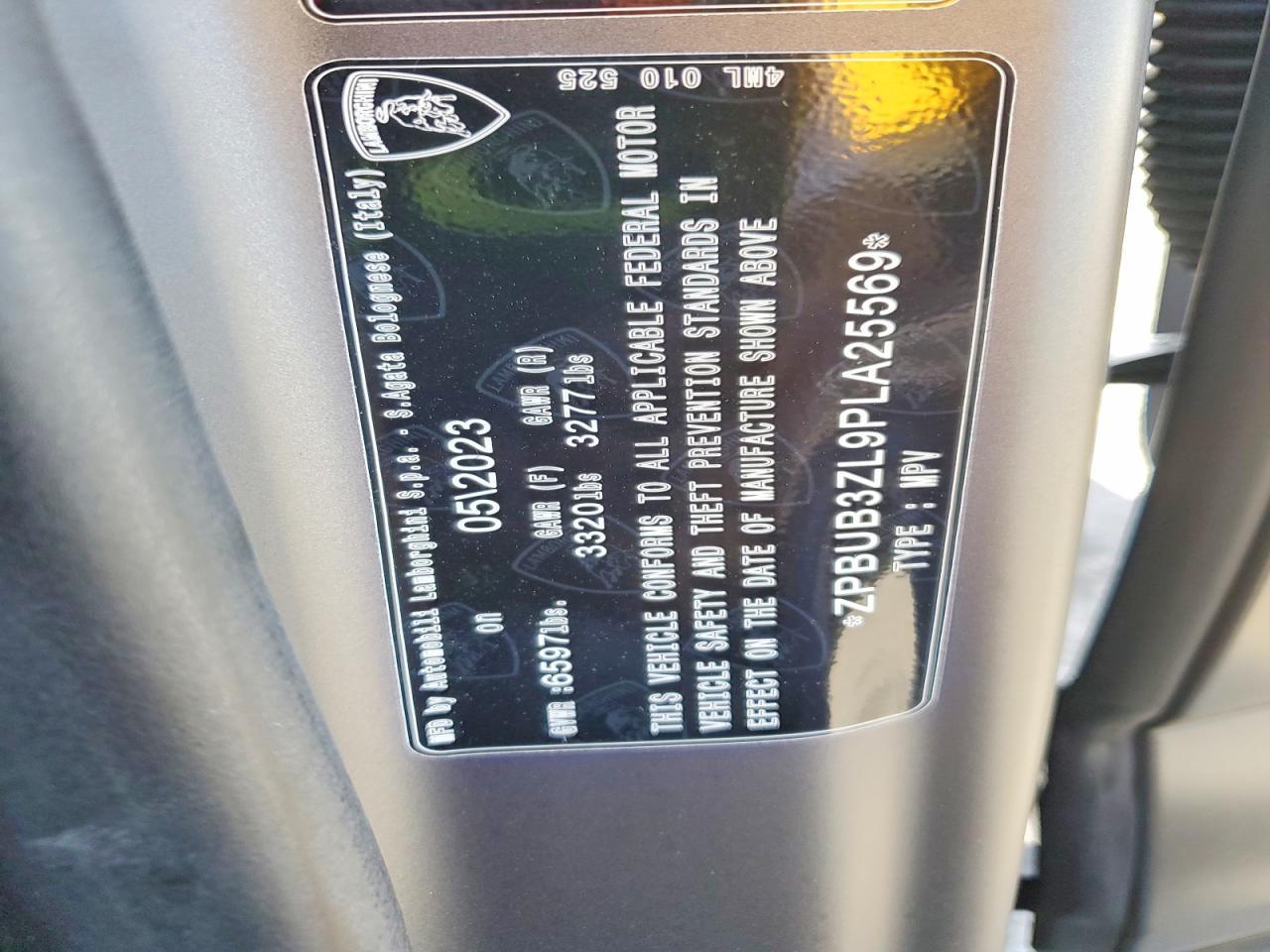 2023 Lamborghini Urus S - zdjęcie 13