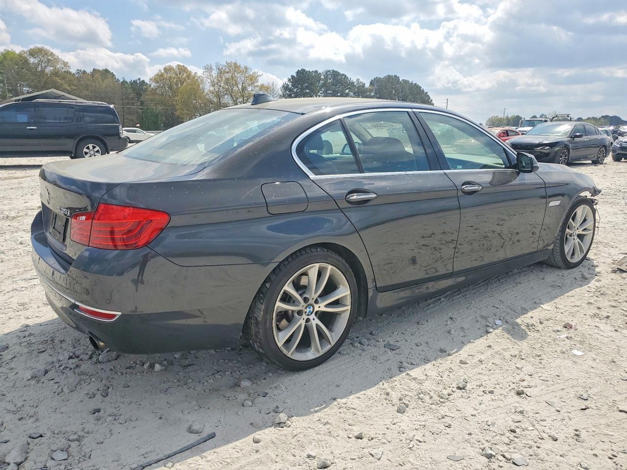 2015 BMW Seria 5 535i - zdjęcie 3