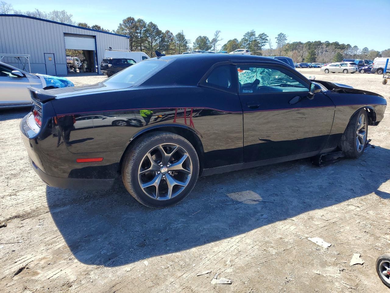 2016 Dodge Challenger Sxt - zdjęcie 3