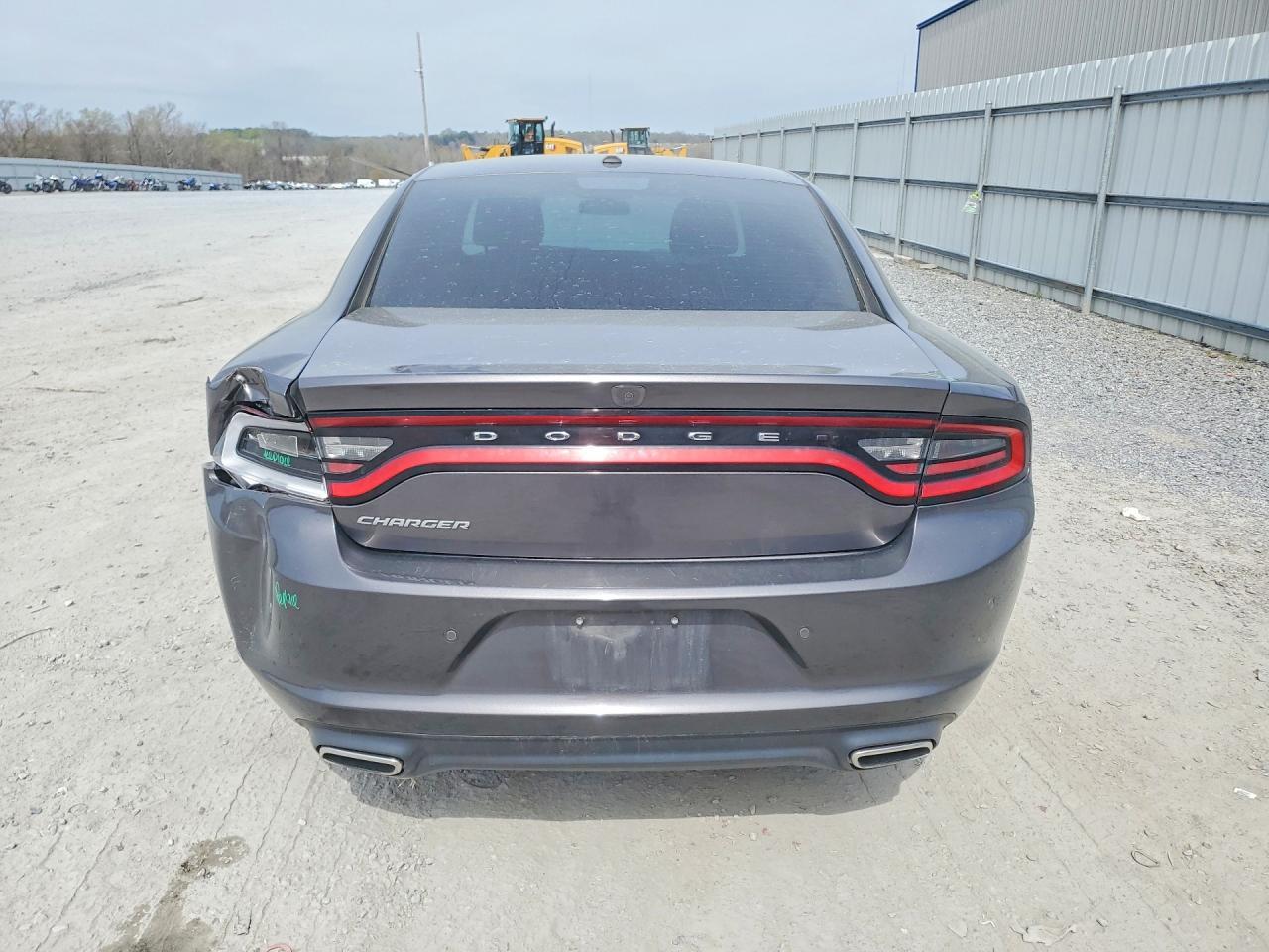 2022 Dodge Charger Sxt - zdjęcie 6