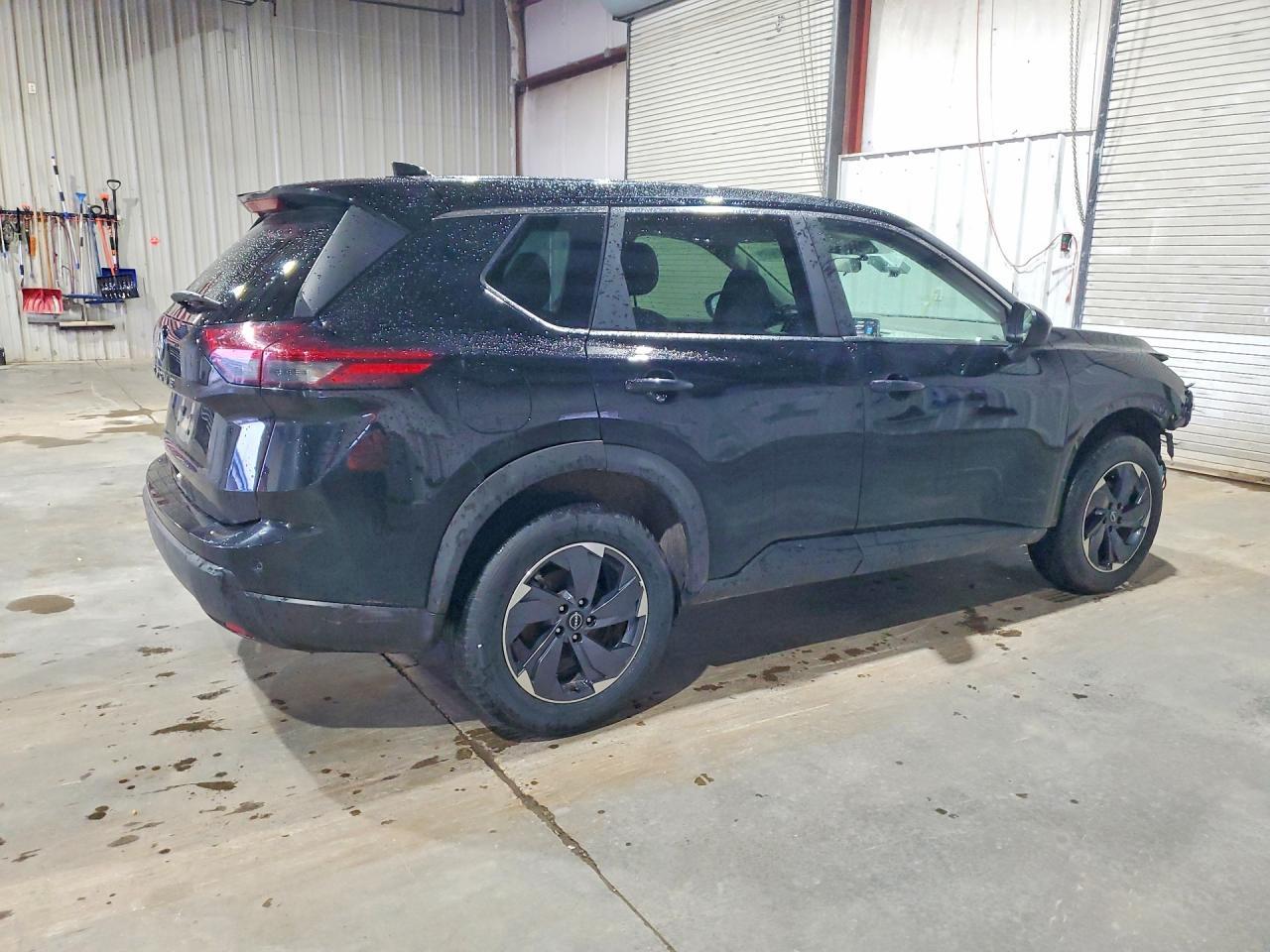 2025 Nissan Rogue Sv - zdjęcie 3