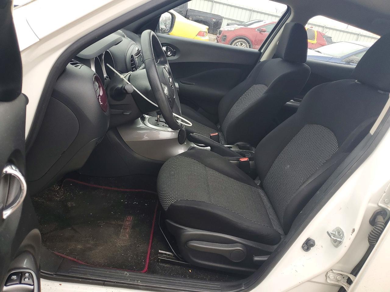 2015 Nissan Juke S - zdjęcie 7