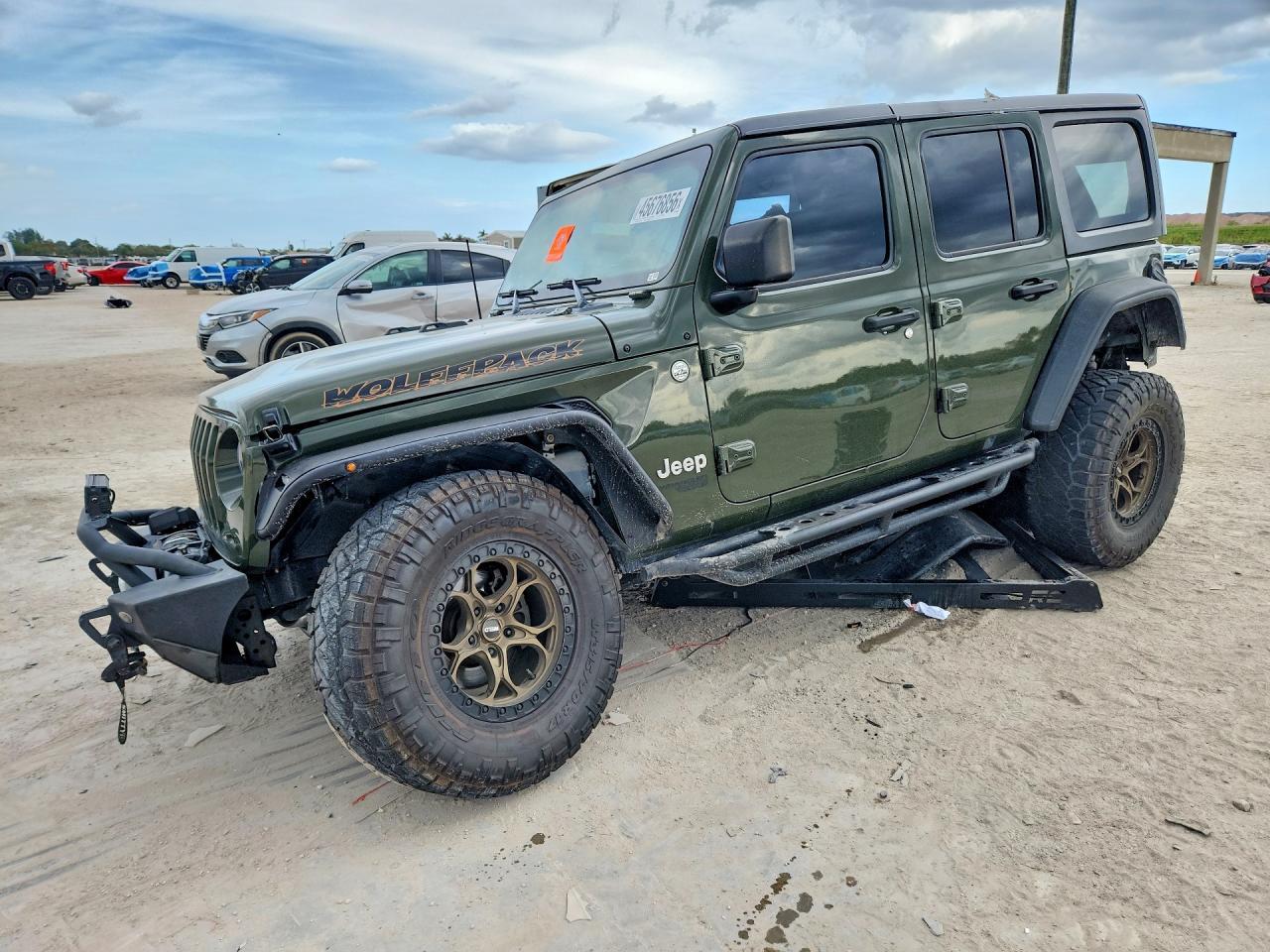 2021 Jeep Wrangler Unlimited Sport - zdjęcie główne