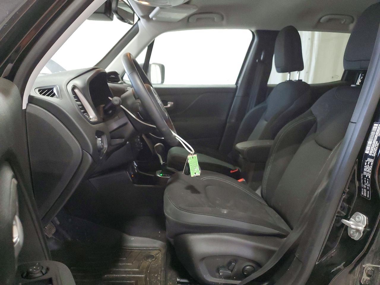 2023 Jeep Renegade Latitude - zdjęcie 7