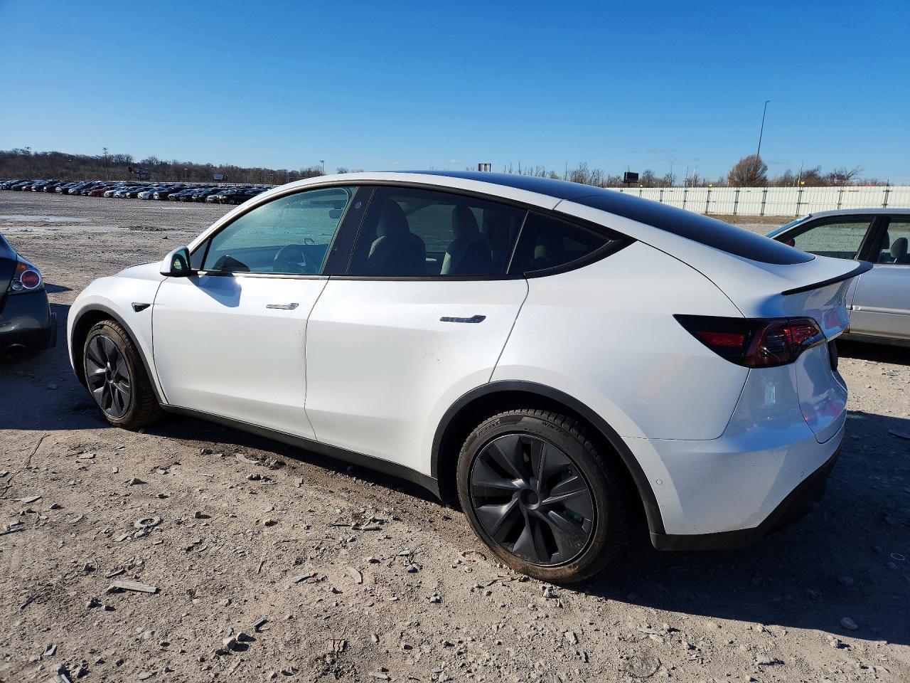 2022 Tesla Model Y - zdjęcie 2