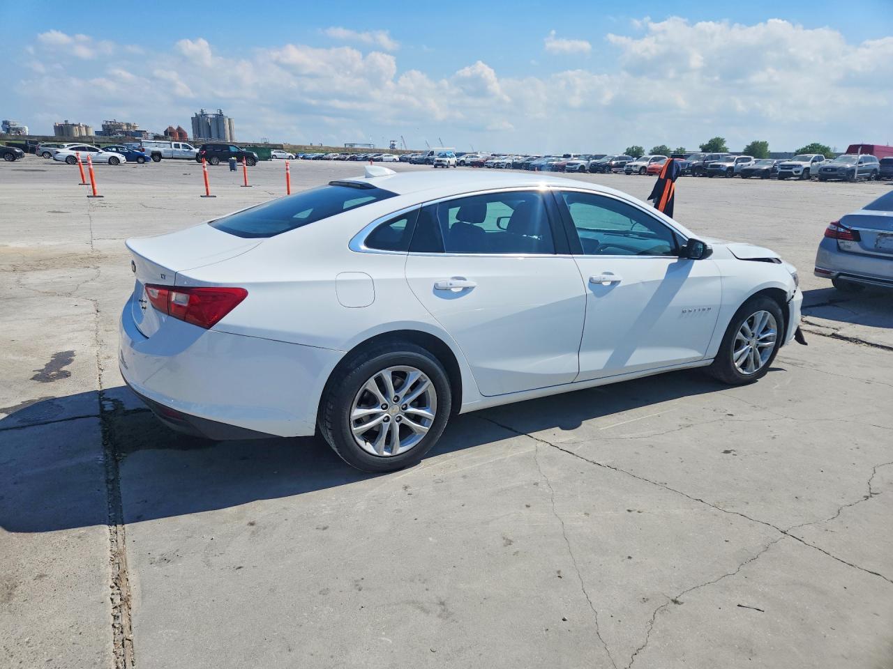 2018 Chevrolet Malibu Lt - zdjęcie 3