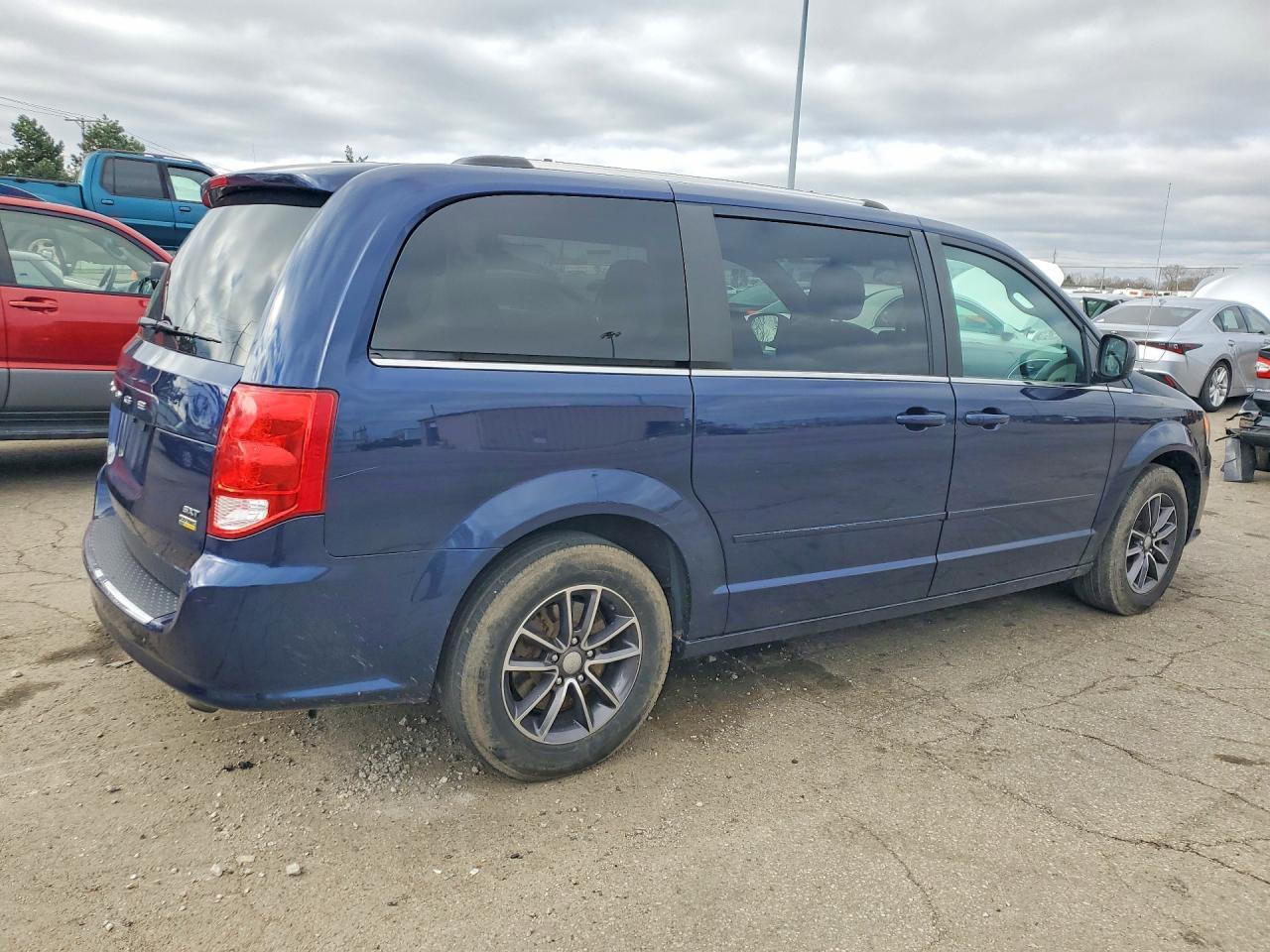 2017 Dodge Grand Caravan Sxt - zdjęcie 3