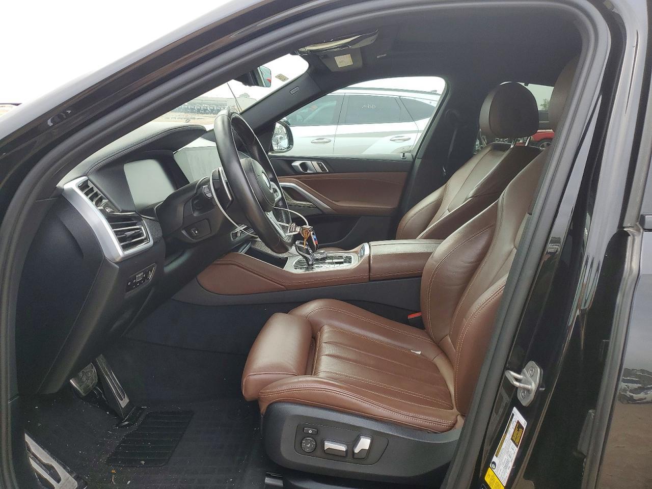 2021 BMW X6 xDrive40I - zdjęcie 7