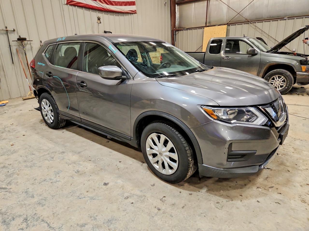 2017 Nissan Rogue S - zdjęcie 4